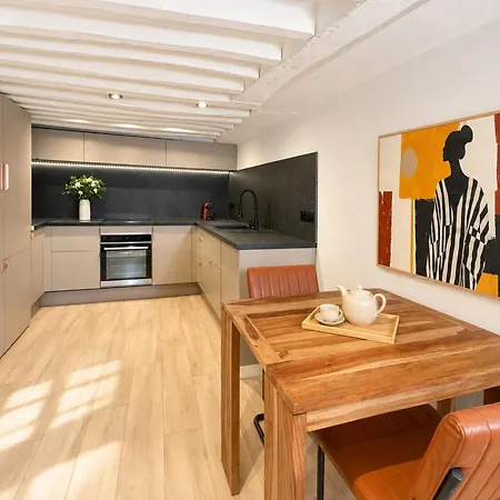 Opera - Premium Flat With Lift Near Gare De L'est * Париж