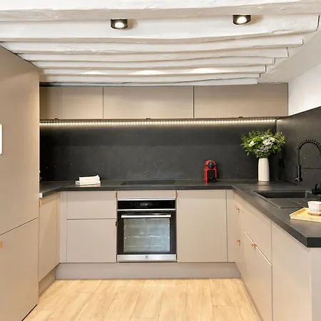 Opera - Premium Flat With Lift Near Gare De L'est باريس