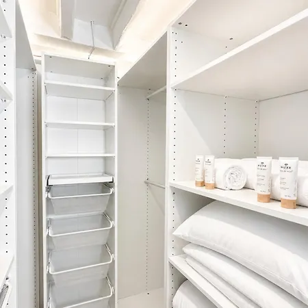 Апартаменты Opera - Premium Flat With Lift Near Gare De L'est *
